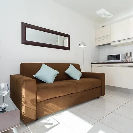Romeo Seaview & Parking Appartamento